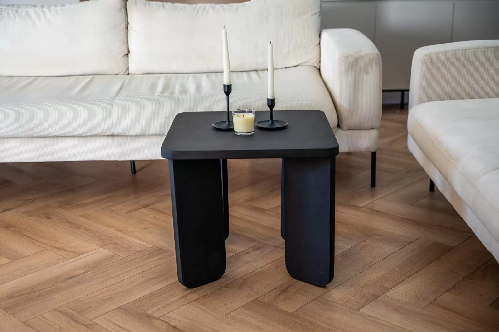 nowoczesny designerski stolik kawowy